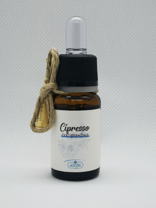 OLIO ESSENZIALE CIPRESSO 10 ML - Parafarmacia la Fattoria della Salute S.n.c. di Delfini Dott.ssa Giulia e Marra Dott.ssa Michela