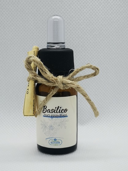 OLIO ESSENZIALE BASILICO 10 ML - Parafarmacia la Fattoria della Salute S.n.c. di Delfini Dott.ssa Giulia e Marra Dott.ssa Michela